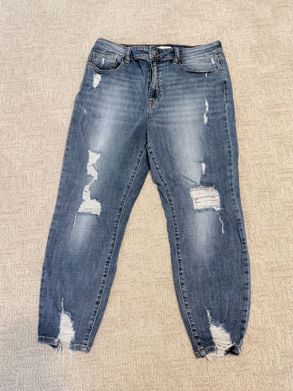 Willow & Roots High Rise Mom Fit Stretch Jean (34”) - Picture 3 of 7
